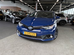 Toyota Auris Touring Sports - 1.8 Hybrid Dynamic Ultimate KEYLESS/CAMERA/NAVI/DAB/PDC/STOELVERWARMING