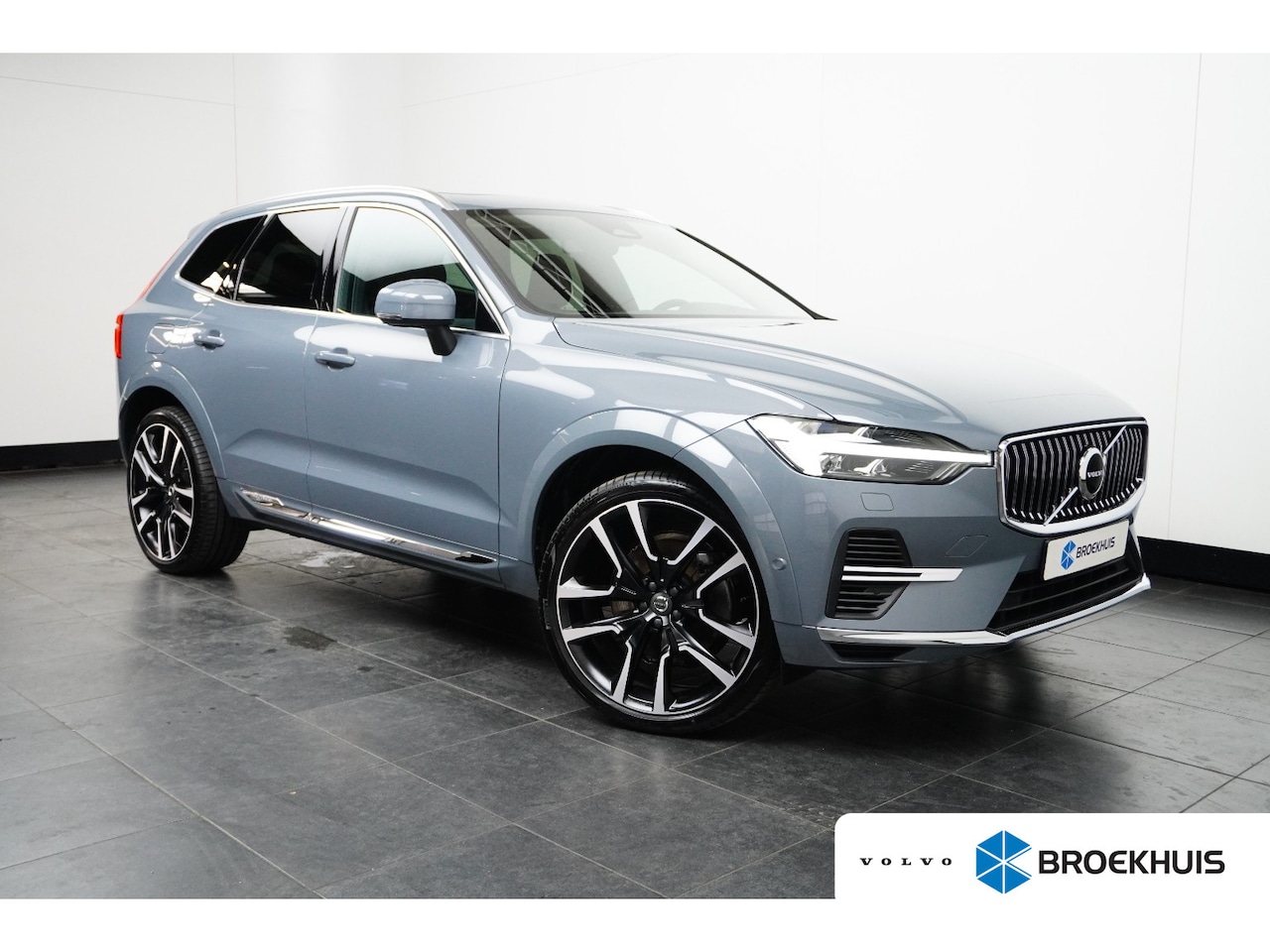 Volvo XC60 - T8 Inscription | Pano | Harman Kardon | Stoel\Stuurverwarming | - AutoWereld.nl