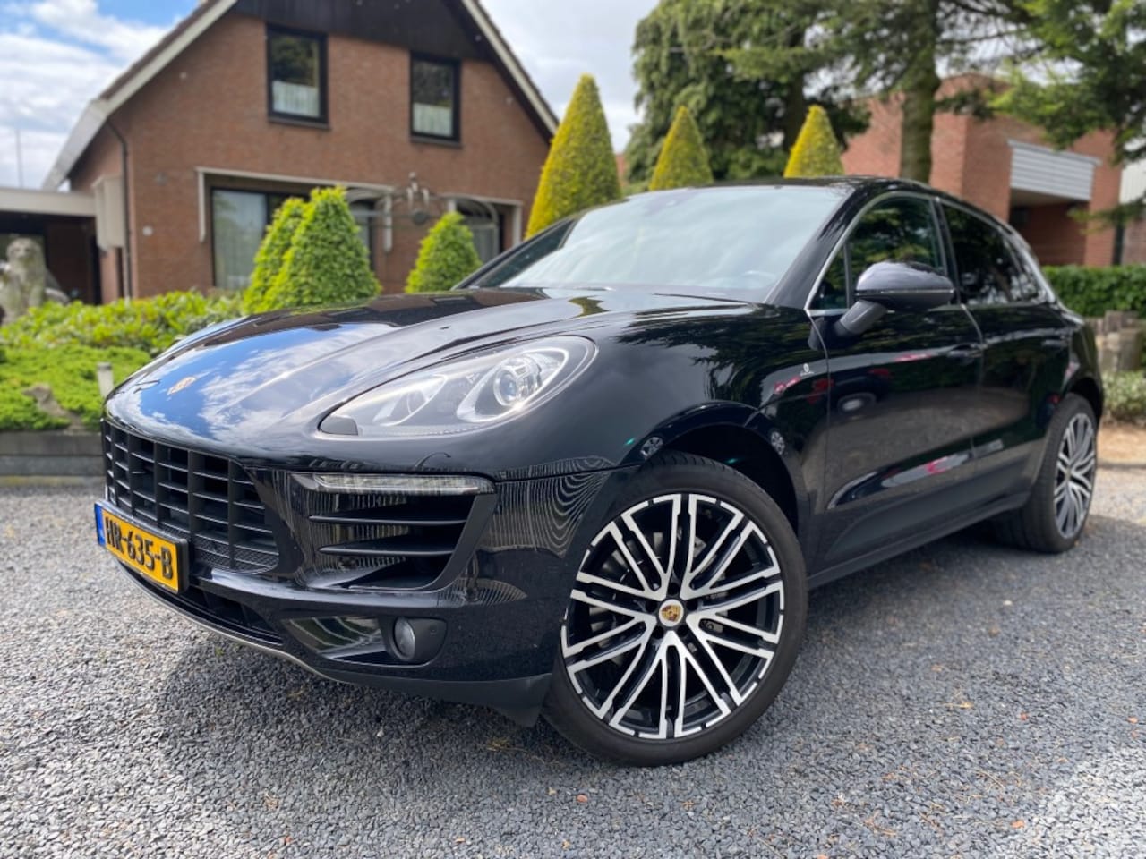 Porsche Macan - 3.0 S PDK 340PK PDK Full options Luchtvering Panoramadak Burmester 21inch PCM - AutoWereld.nl