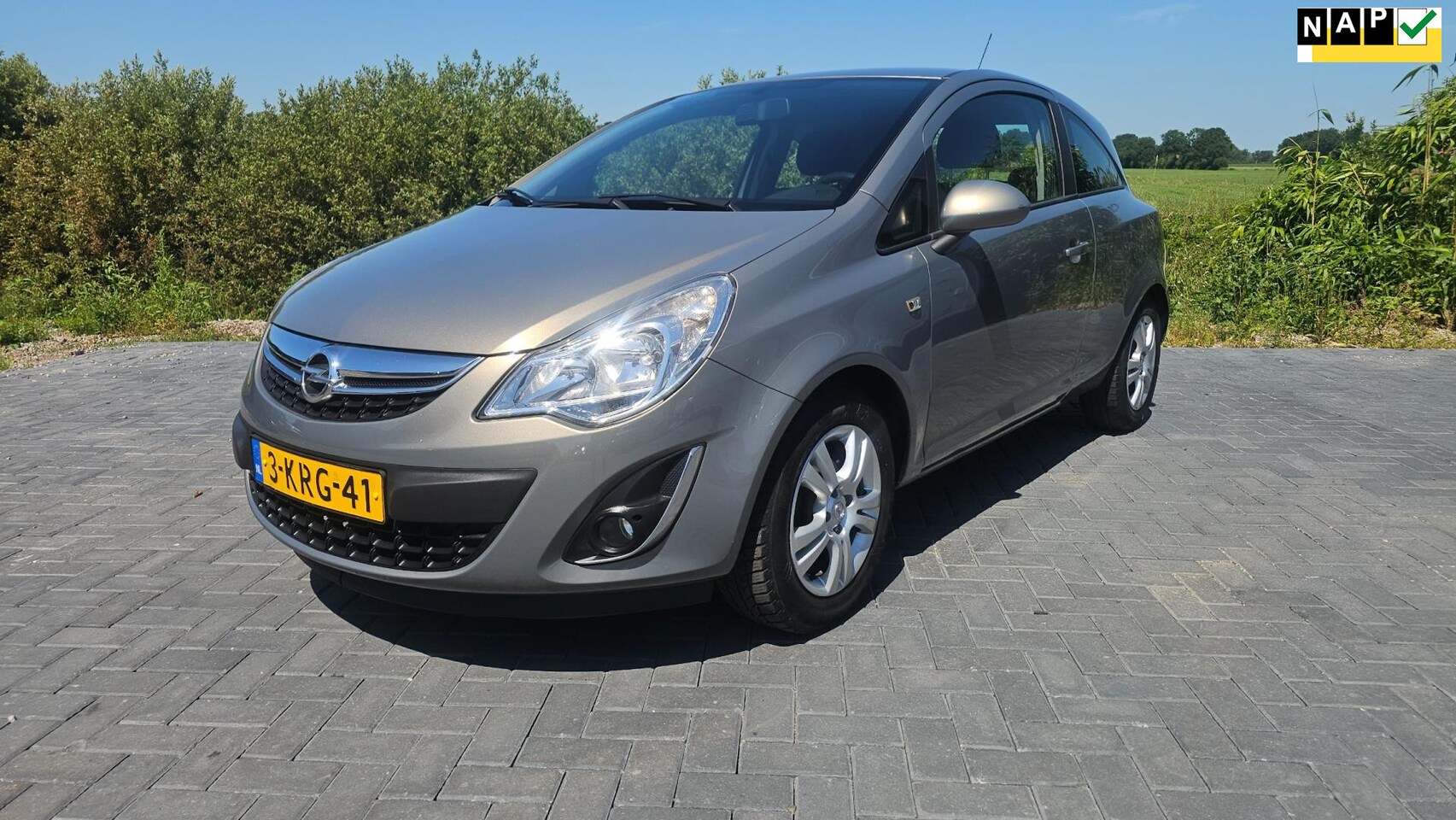 Opel Corsa - 1.2-16V Berlin gas/g3 2013 Nieuwe APK! - AutoWereld.nl