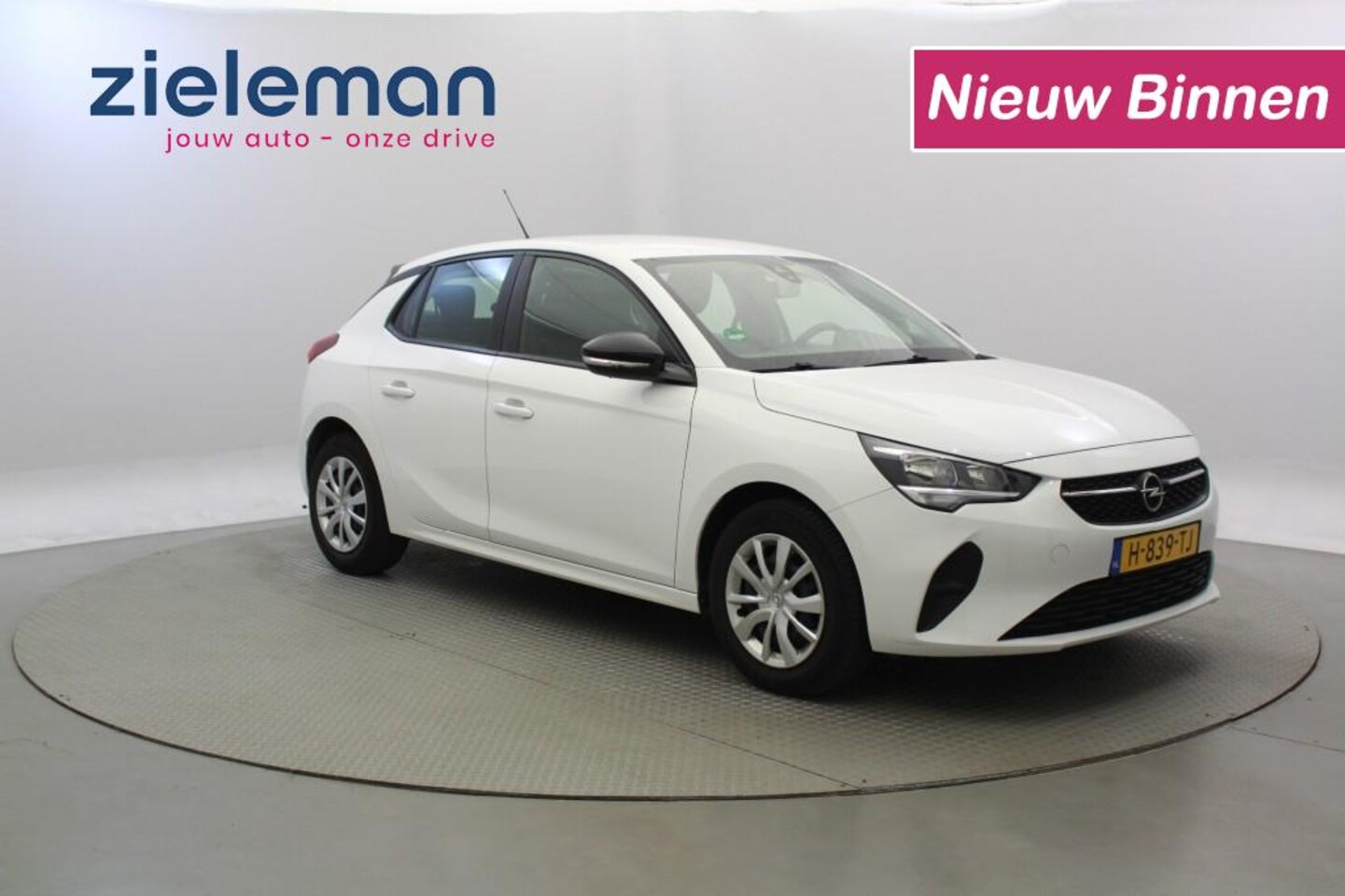 Opel Corsa - 1.2 Edition - Airco, Cruise - AutoWereld.nl