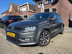 Volkswagen Polo - 1.2 TSI COMF. BNS R SOUND