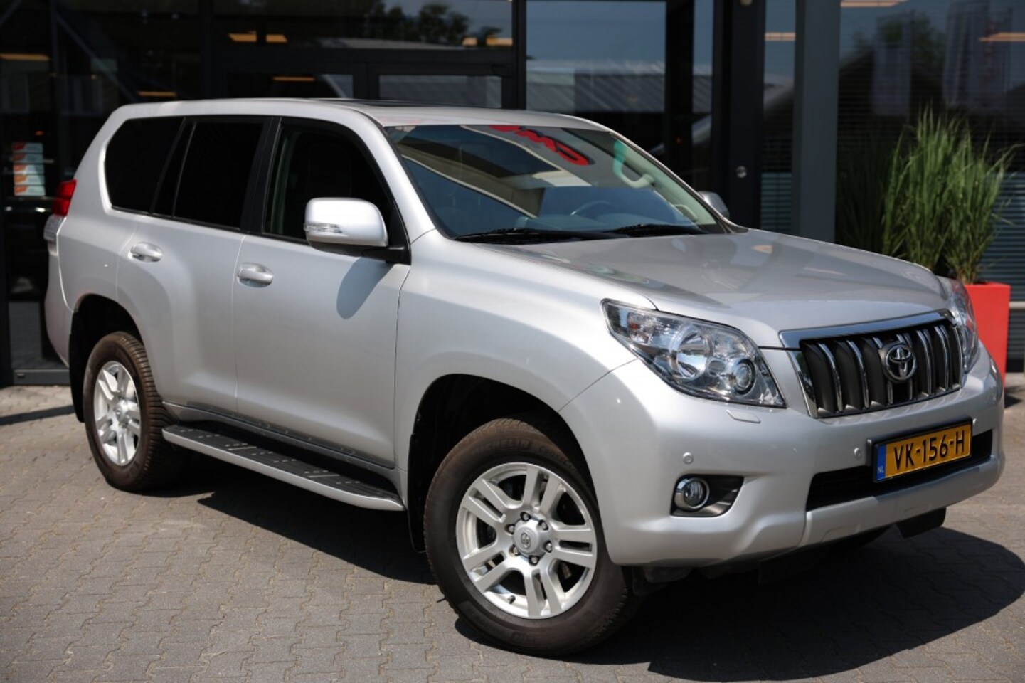 Toyota Land Cruiser 150 - 3.0 D-4D 5DRS LEGEND A/T VAN - AutoWereld.nl