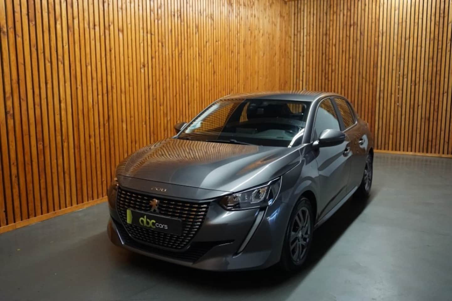 Peugeot 208 - 1.2 PURETECH ACTIVE PACK/ CLIMA/ NAVI - AutoWereld.nl