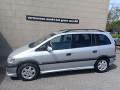Opel Zafira - 2.2-16V ELEGANCE