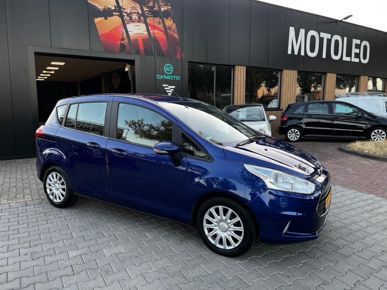 Ford B-Max - 1.0 EcoBoost Style 1.0 ECOBOOST STYLE - AutoWereld.nl