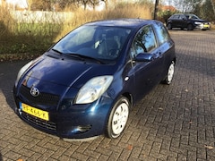 Toyota Yaris - 1.0 VVTI