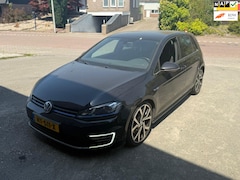 Volkswagen Golf - 1.4 TSI GTE