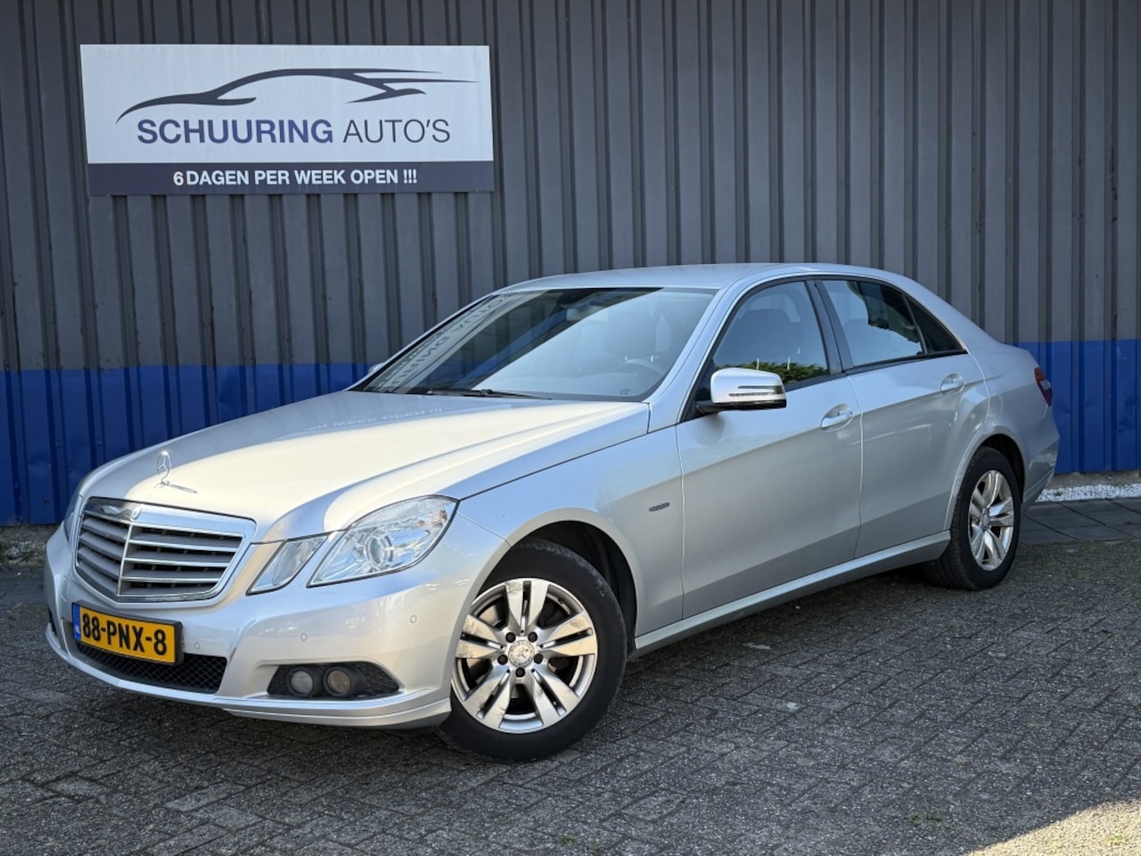Mercedes-Benz E-klasse - 200 CGI Bns Automaat / Navi - AutoWereld.nl