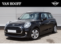 MINI Cooper - Hatchback Automaat / Cruise Control / Navigatie / Airconditioning / Multifunctioneel stuur