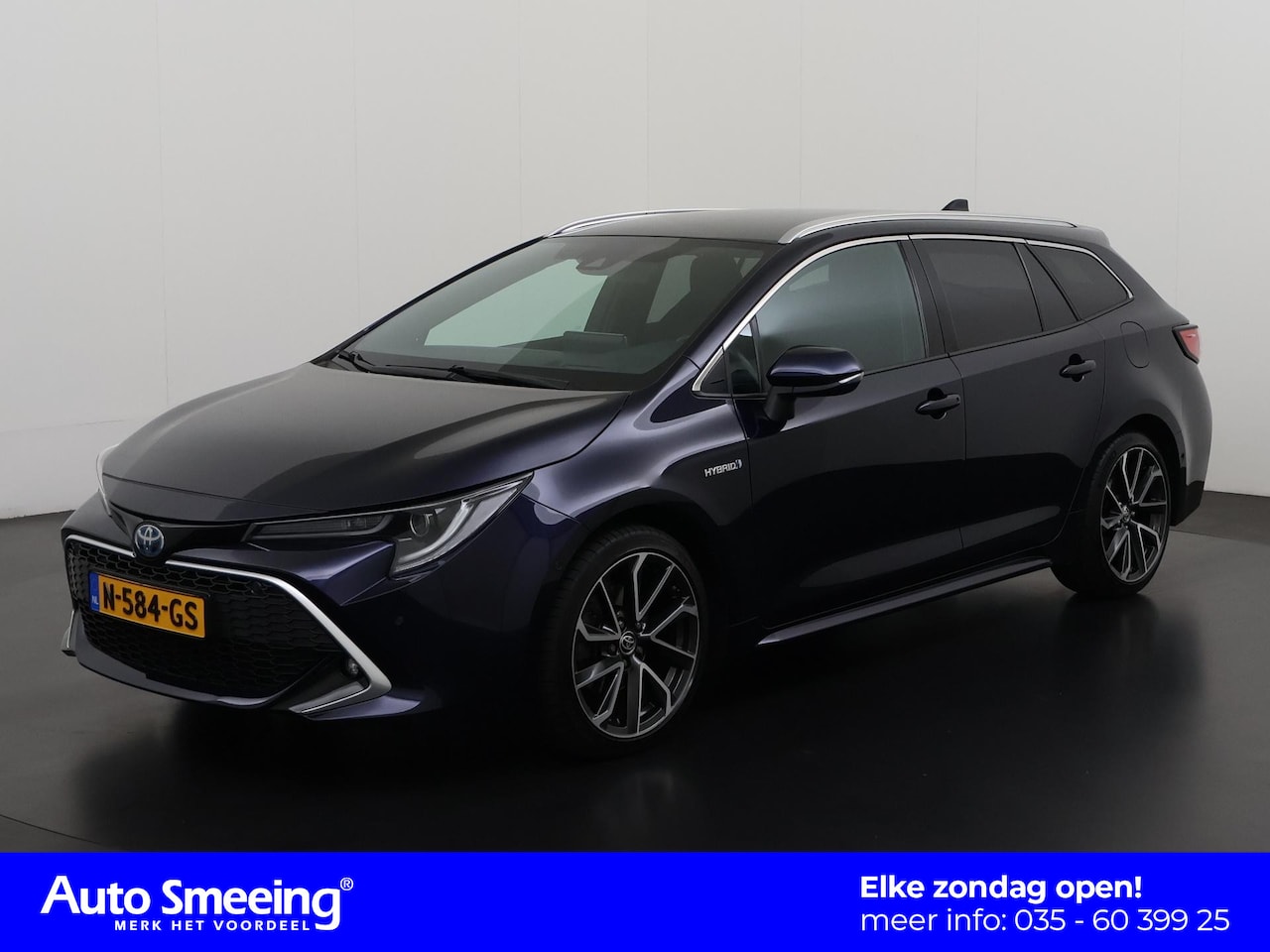 Toyota Corolla Touring Sports - 2.0 Hybrid Executive | Trekhaak | Head Up | Leder/alcantara | Zondag Open! - AutoWereld.nl