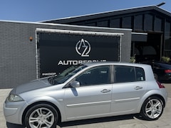Renault Mégane - 1.6-16V Tech Line Automaat
