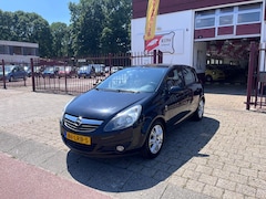 Opel Corsa - 1.4 16V 5D 111Edition