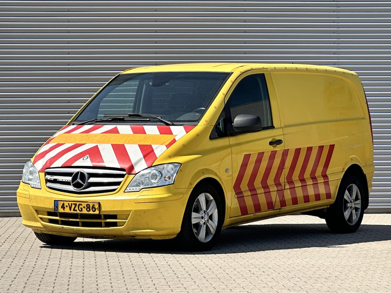 Mercedes-Benz Vito - 122 3.0 CDI 320 Lang Luxe automaat - AutoWereld.nl