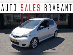 Toyota Aygo - 1.0-12V Dynamic Blue