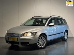 Volvo V50 - 2.4 Kinetic AUT /Airco/Cruise/Elek. Pakket/Trekhaak/LMV