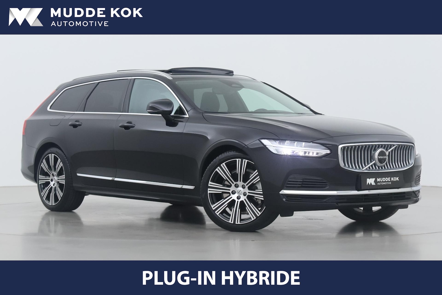 Volvo V90 - T6 Plug-in hybrid Ultra Bright | Bowers&Wilkins | Luchtvering Achter | Massage+Ventilatie - AutoWereld.nl