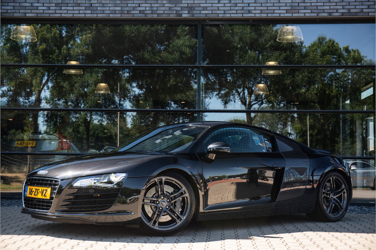 Audi R8 - 4.2 V8 FSI 4.2 V8 FSI , Origineel NL! - AutoWereld.nl