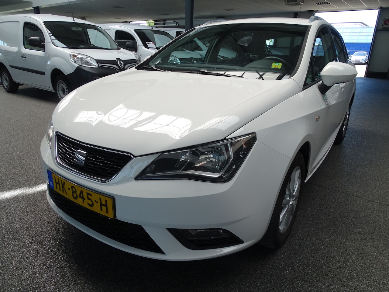 SEAT Ibiza ST - 1.4 TDI Style Connect /Airco/ Navi/ Etc. EXPORT Prijs - AutoWereld.nl