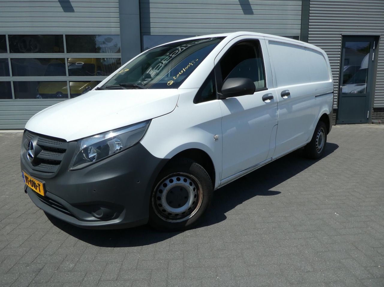 Mercedes-Benz Vito - 111 CDI L1 airco trekhaak - AutoWereld.nl