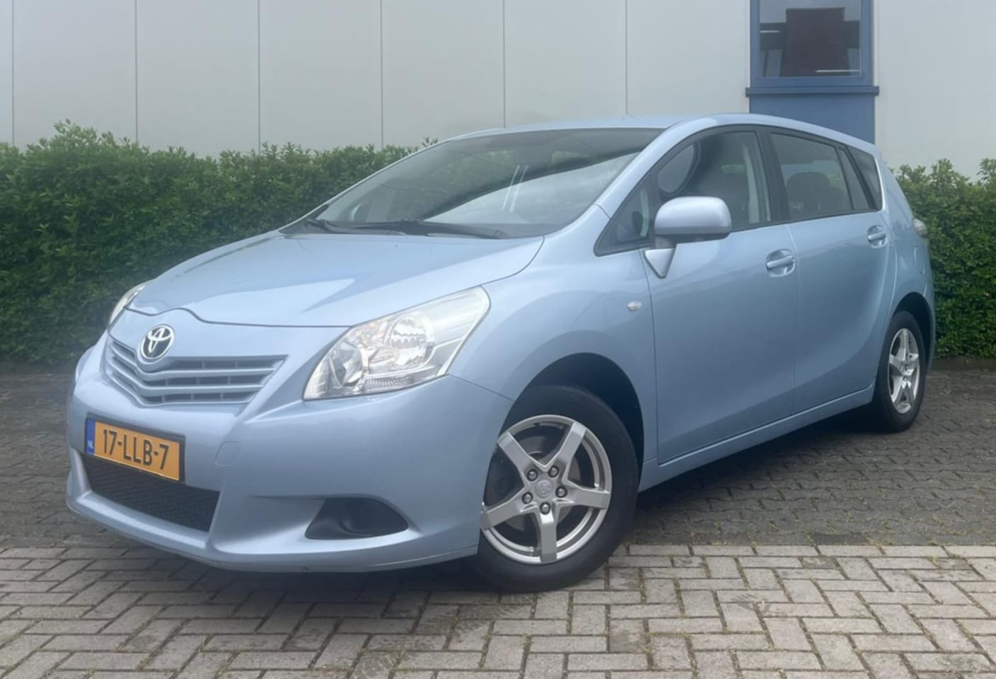 Toyota Verso - 1.6 VVT-i 132pk (7P) Airco/Trekhaak - AutoWereld.nl
