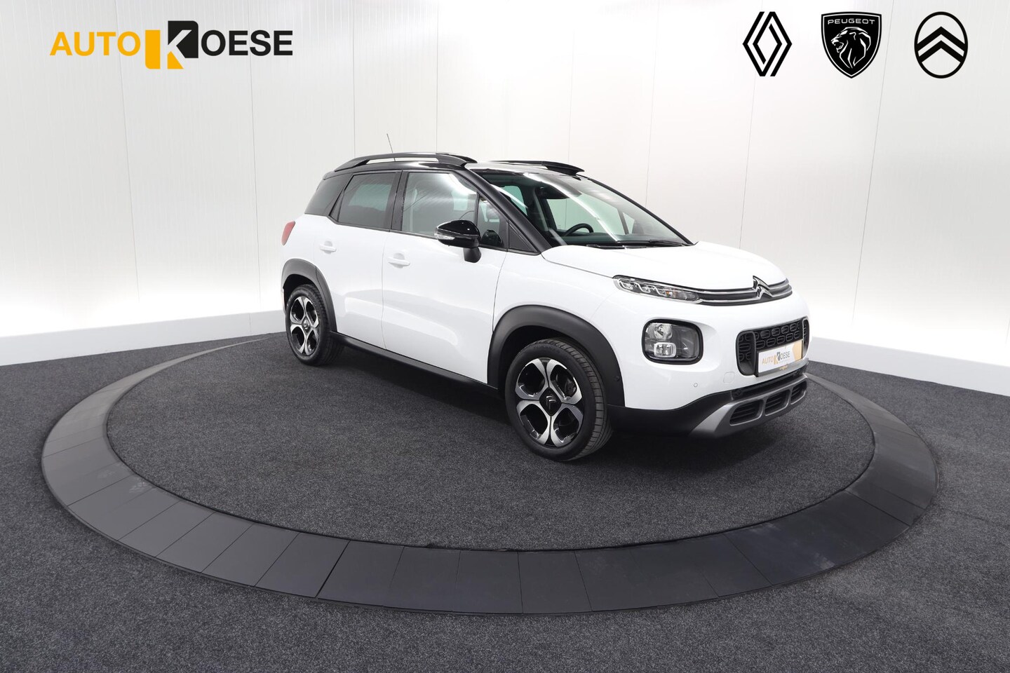 Citroën C3 Aircross - PureTech 110 S&S Shine | Panoramadak | Camera | Dodehoekdetectie | Apple Carplay - AutoWereld.nl