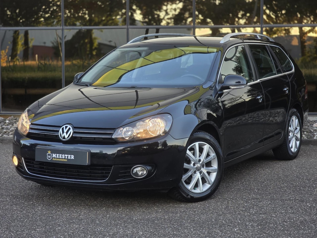 Volkswagen Golf Variant - 1.6 TDI Highline BlueMotion|AIRCO|NAVI - AutoWereld.nl