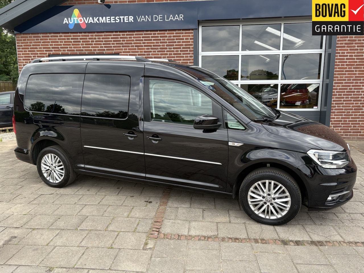 Volkswagen Caddy Maxi - 1.4 TSI Highline 96kw  Life DSG ( Navigatie, Apple Carplay, Android , Cruise control, Park - AutoWereld.nl