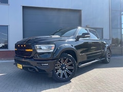 Dodge Ram 1500 - 5.7 V8 4x4 Crew Cab Laramie Night eerste eigenaar Fuel velgen