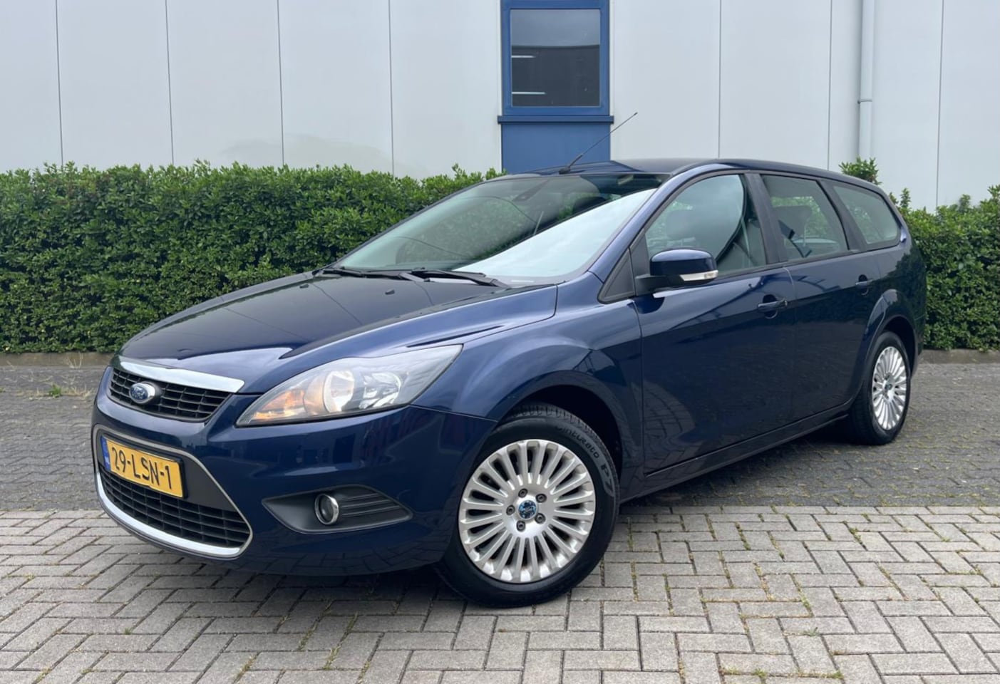 Ford Focus - 1.8 16V 125PK Leder/Clima - AutoWereld.nl