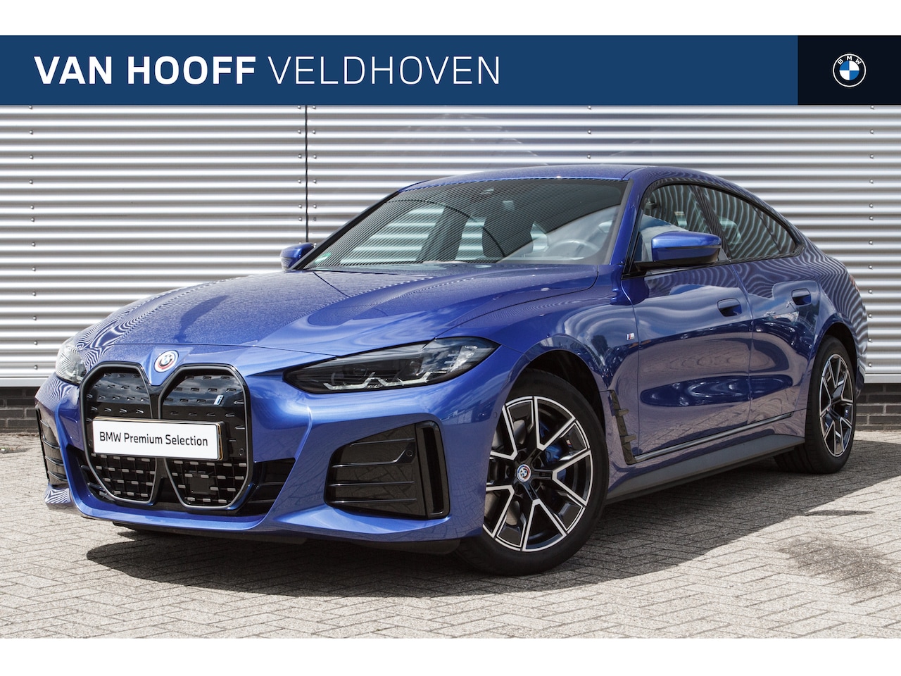 BMW i4 - eDrive40 High Executive M Sport / BMW M 50 Jahre uitvoering / Achteruitrijcamera / M Adapt - AutoWereld.nl