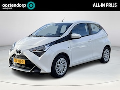 Toyota Aygo - 1.0 VVT-i x-play *APPLE CARPLAY/ PARKEERCAMERA/ 36 MAANDEN GARANTIE