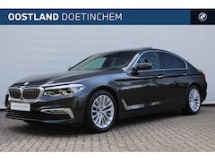 BMW 5-serie - 520i High Executive Luxury Line Automaat / Schuif-kanteldak / Trekhaak / Achteruitrijcamer