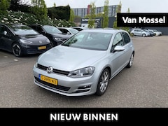 Volkswagen Golf - 1.4 TSI ACT Highline | 150 PK | Automaat | Parkeersensoren Voor en Achter | Alcantara Stoe