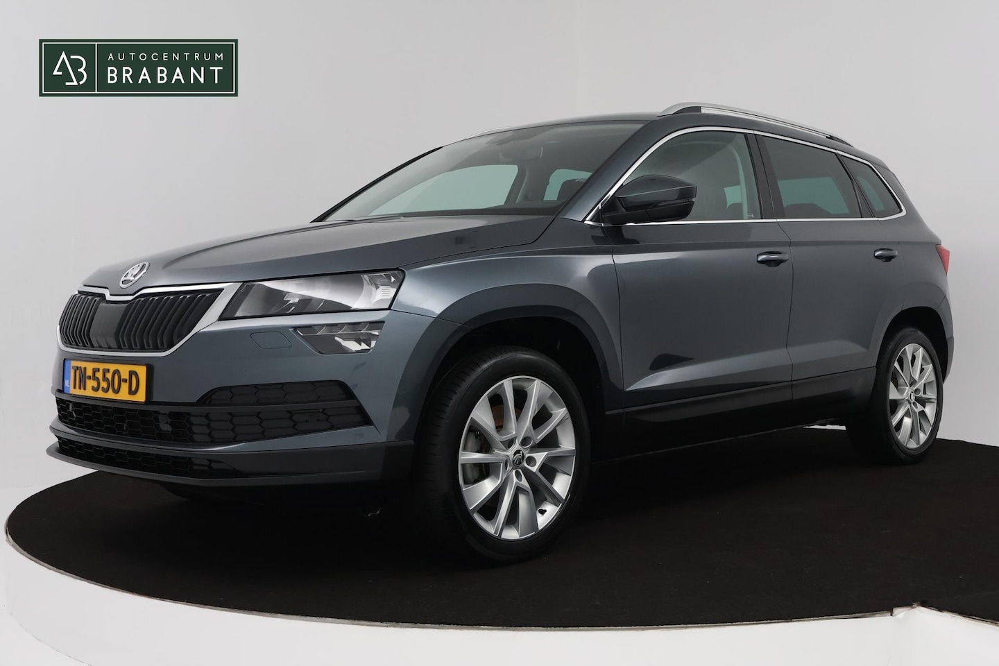 Skoda Karoq - 1.5 TSI ACT Ambition Business (TREKHAAK, STOELVERWARMING, CRUISE CONTROL, PARKEERSENSOREN, - AutoWereld.nl