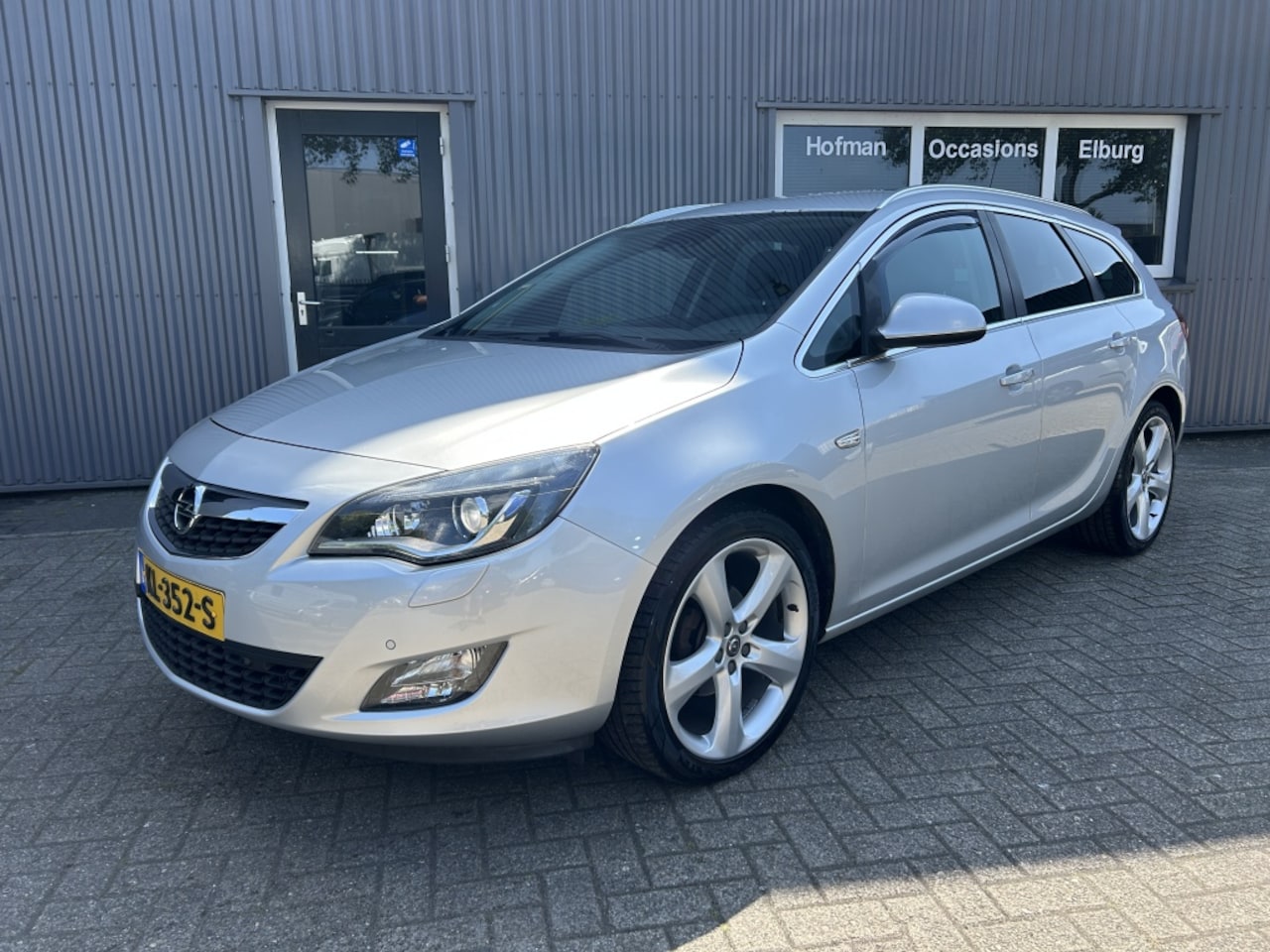 Opel Astra Sports Tourer - 1.4 Turbo Sport 160DKM PDC Xenon Nette! - AutoWereld.nl