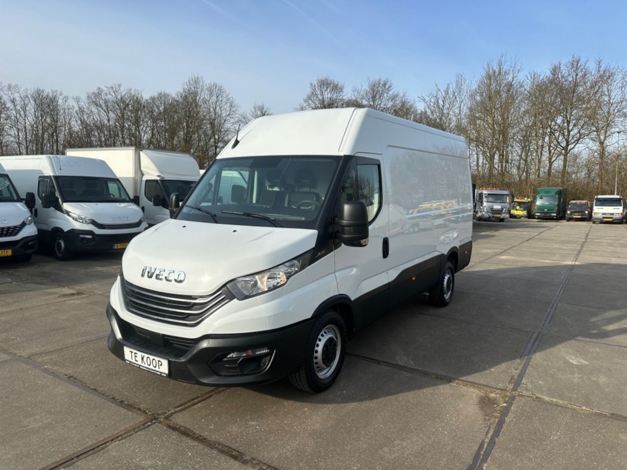 Iveco Daily - 35S14V L3H2 - AutoWereld.nl