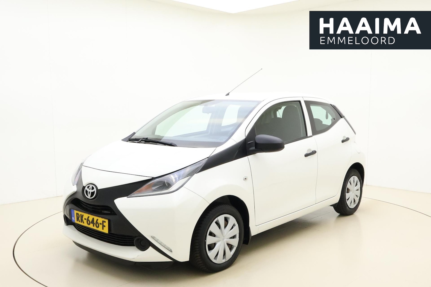 Toyota Aygo - 1.0 VVT-i x-fun | Airco | 5 Deuren | Zuinige motor | Electrische ramen | LED Dagrijdverlic - AutoWereld.nl