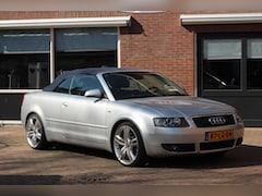 Audi Cabriolet - 2.4 V6 EXCLUSIVE