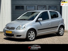 Toyota Yaris - 1.3 VVT-i Sol 2e EIG / AUTOMAAT / AIRCO / NAP