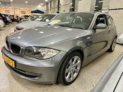 BMW 1-serie - 118I CLIMATRONIC / LEDER / CRUISECONTROL / AUX / BLUETOOTH