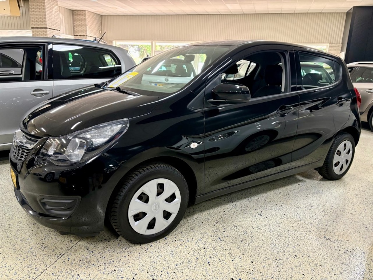 Opel Karl - 1.0 AIRCO / CRUISE / MULTIMEDIA / START/STOP - AutoWereld.nl