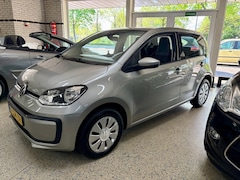 Volkswagen Up! - 1.0 / AIRCO / DAB / BLUETOOTH / AUX / LED DAGRIJ
