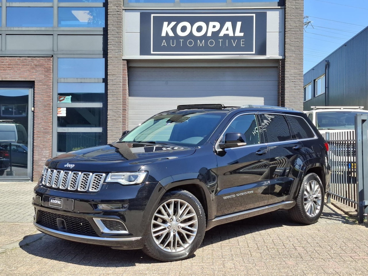 Jeep Grand Cherokee - 3.0 CRD Summit | Full Option | Marge | Grijskenteken | NAP - AutoWereld.nl