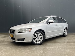 Volvo V50 - 1.6 D2 S/S Momentum CRUISE ECC TREKHAAK