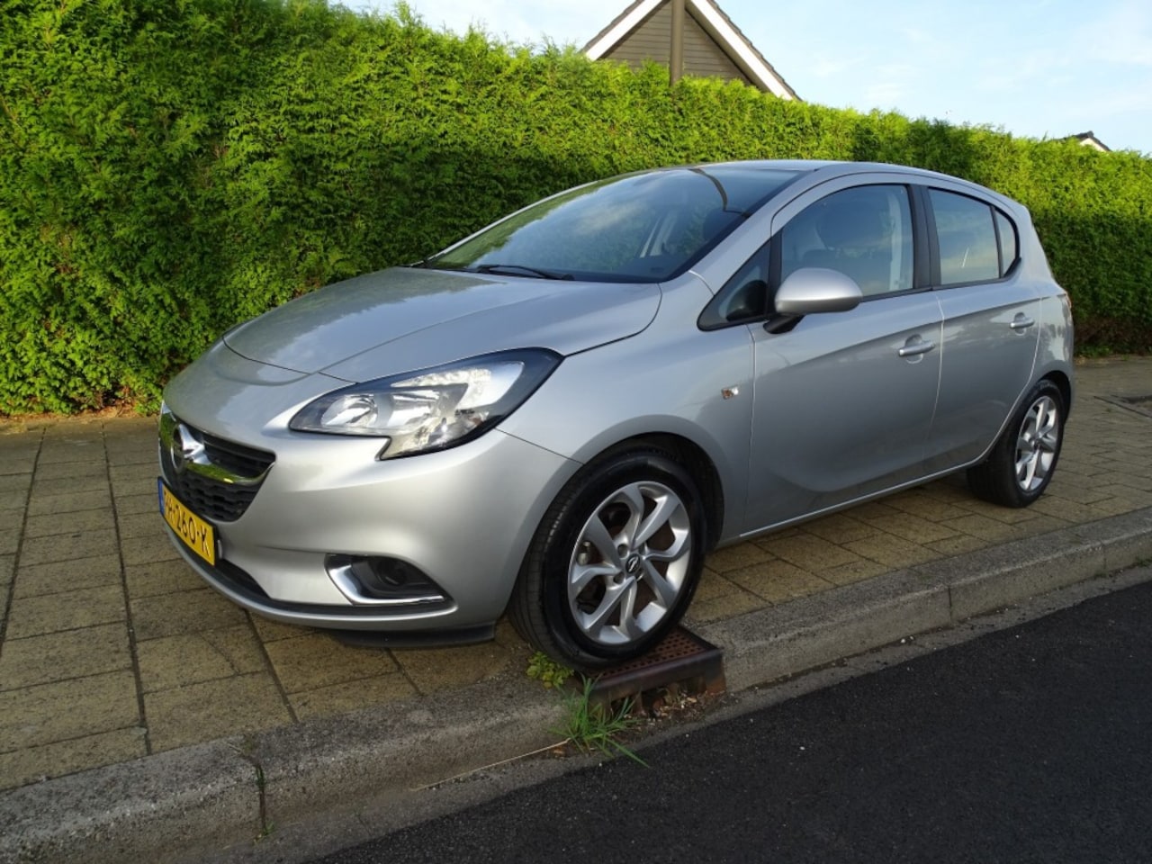 Opel Corsa-e - 1.4 ONLINE EDITION-Carplay Navi-Airco-Cruise-Trkh-Pdc - AutoWereld.nl