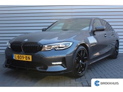 BMW 3-serie - 318I 156PK HIGH EXECUTIVE AUTOMAAT / NAVI / LEDER / CLIMA / FULL-LED / PDC / 19" LMV / CAM