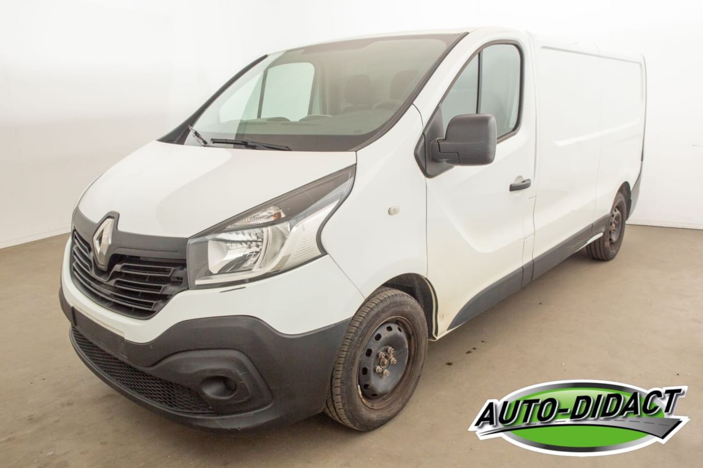Renault Trafic - 1.6 dCi 102.532 km - AutoWereld.nl