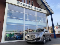 Maserati Levante - Zegna