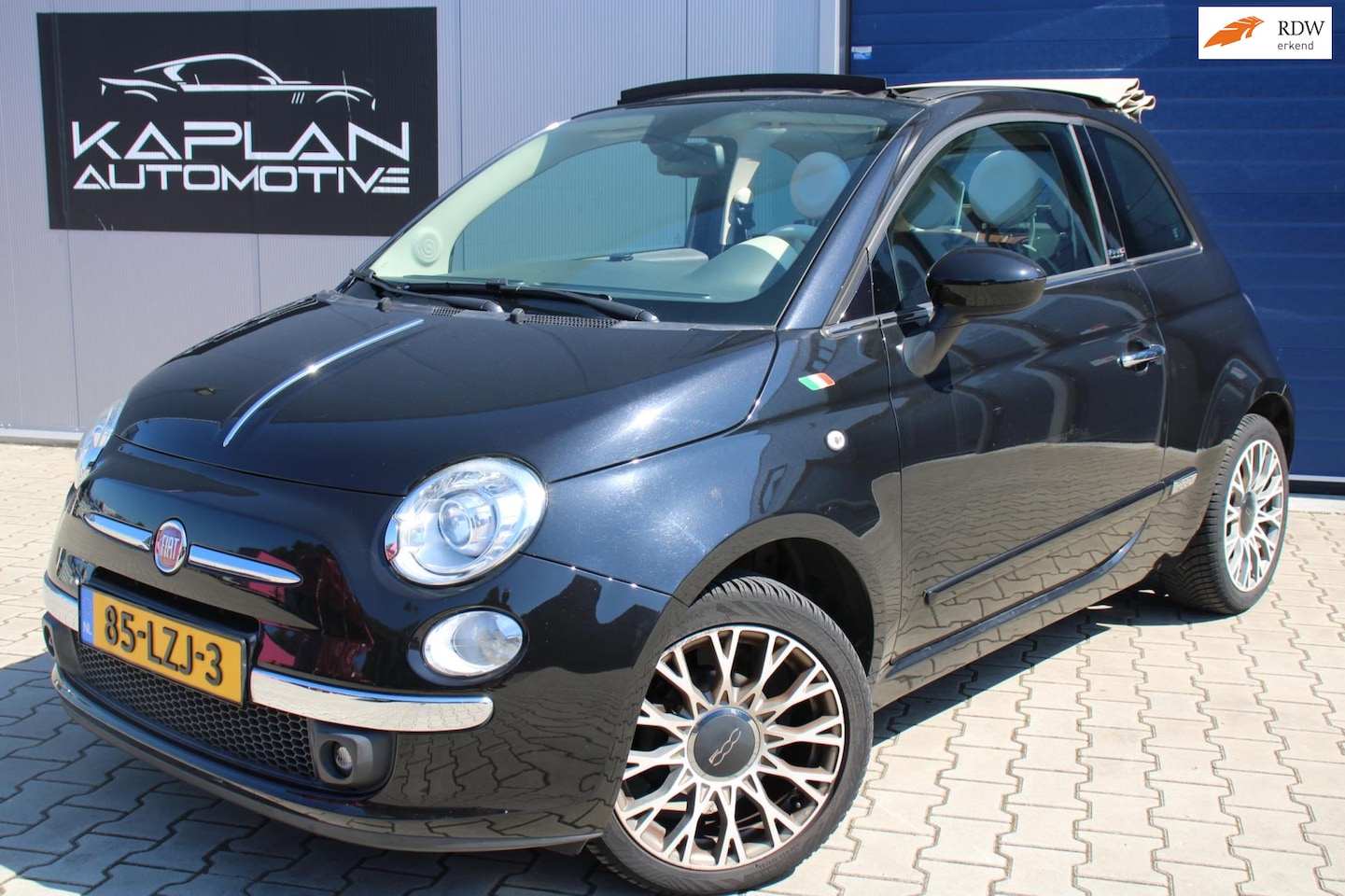 Fiat 500 C - 1.2 Lounge S-Aut. Leder YOUNGTIMER NAP Radio Airco - AutoWereld.nl